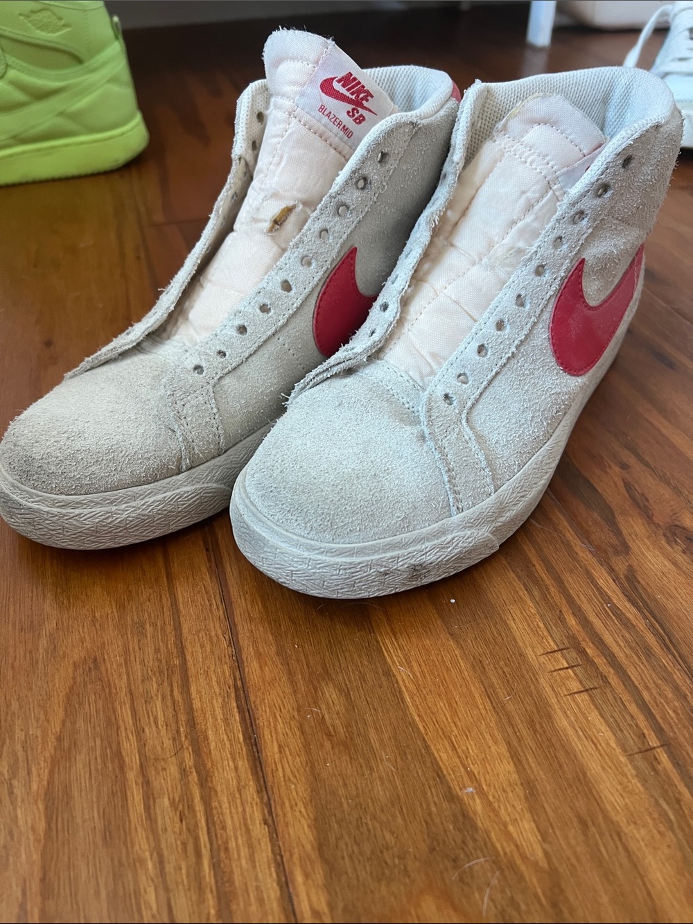 Nike High-Top Suede Sneakers - Cream with Red Swoosh no laces